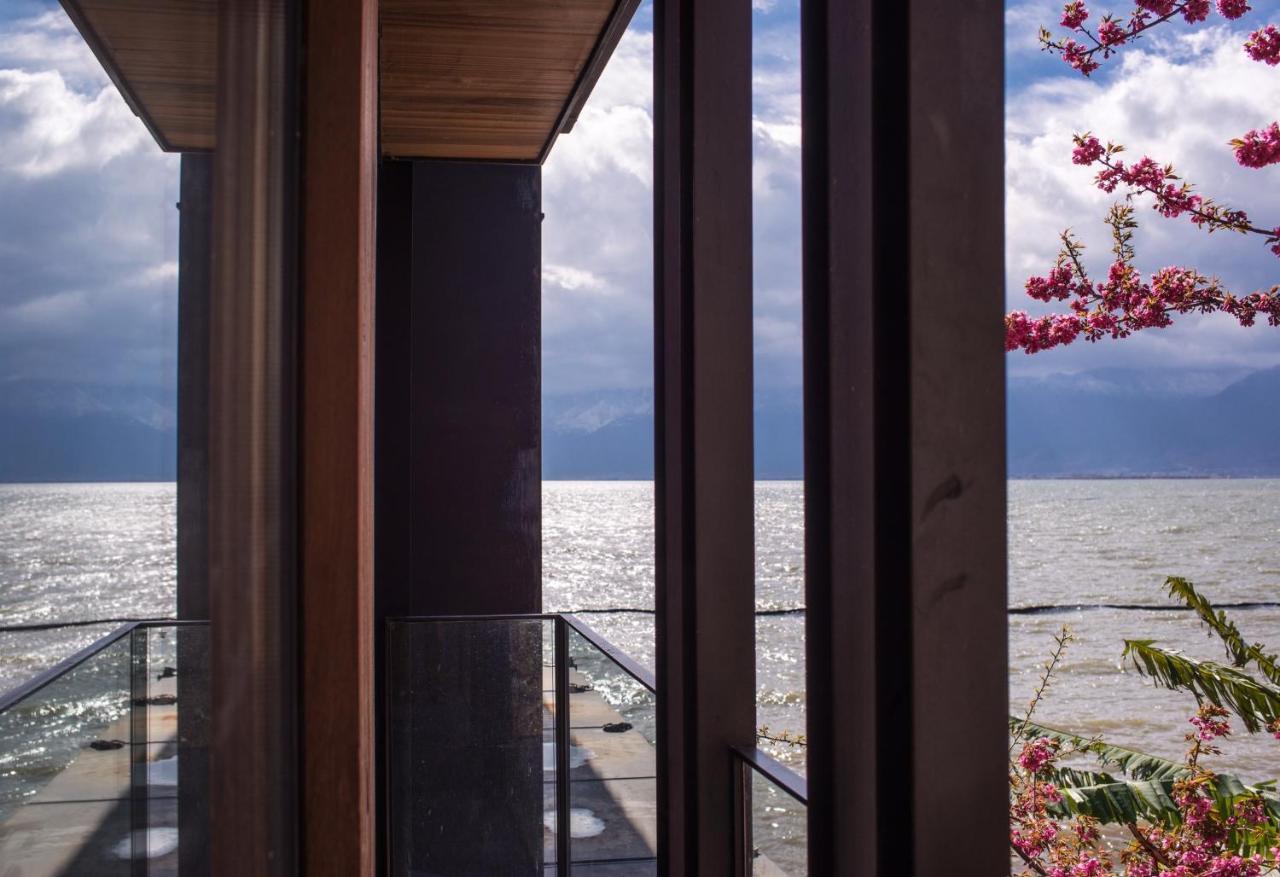 Yakamoz Erhai Hotel Dali  Buitenkant foto